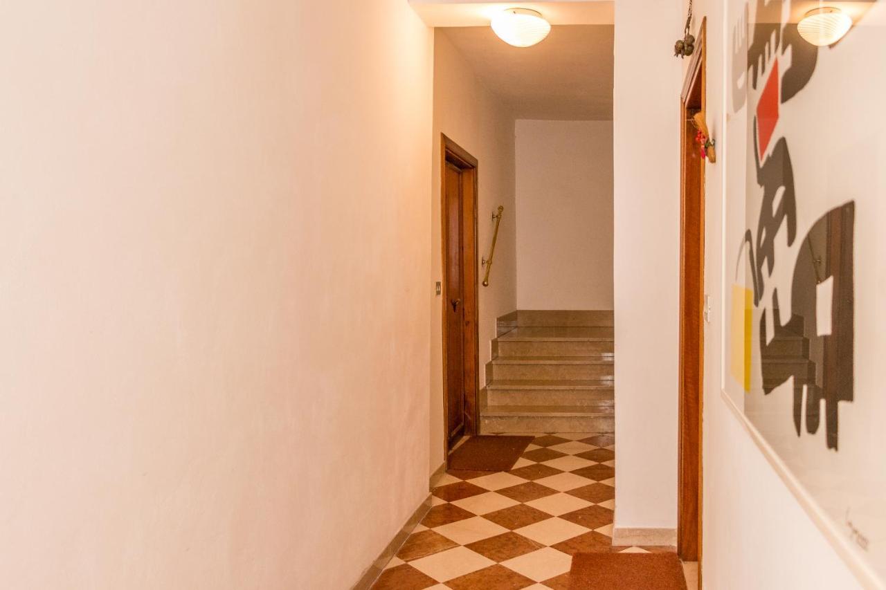 Doge'S Mirror & Stair @Frari Apartment เวนิส ภายนอก รูปภาพ